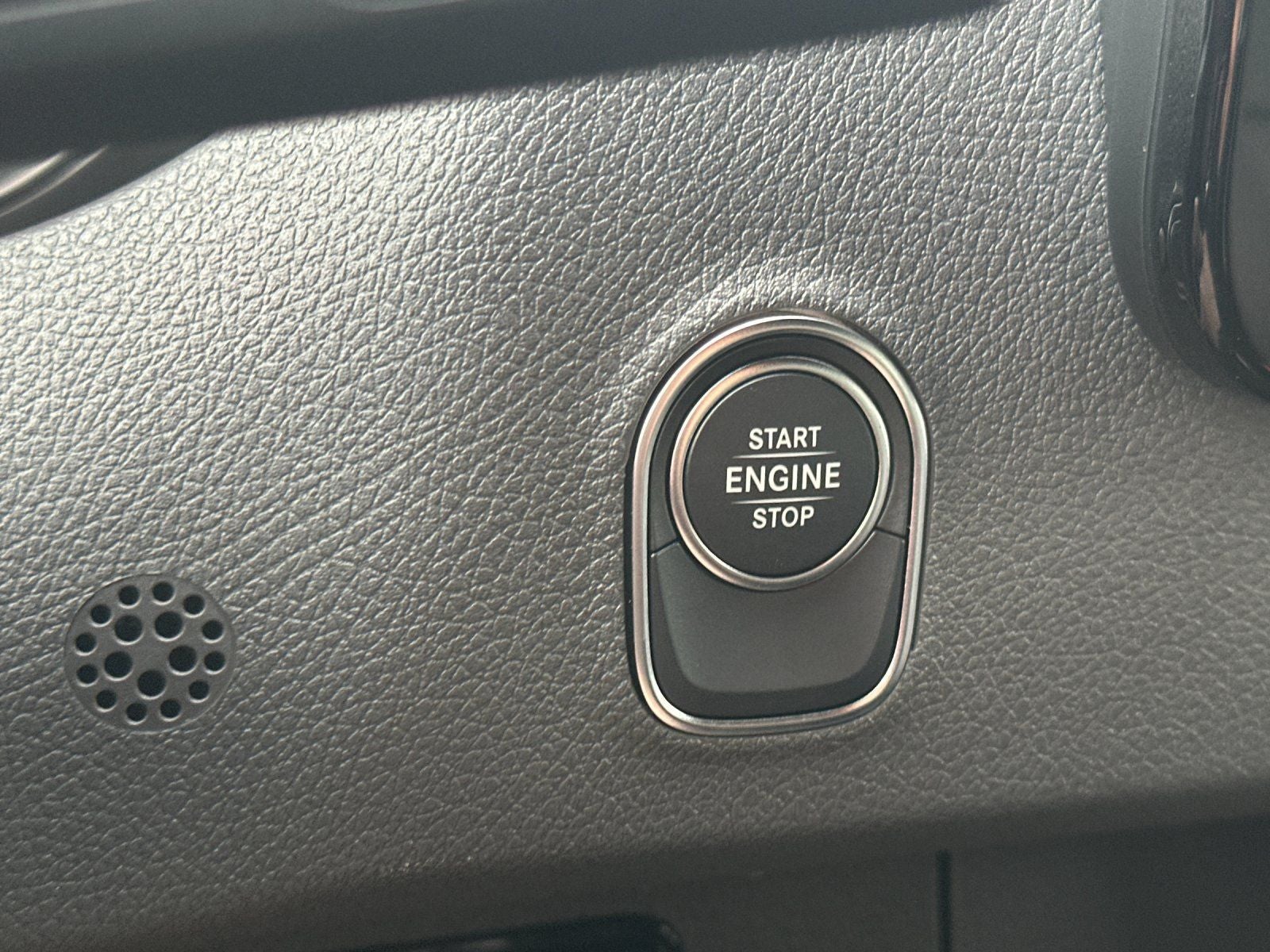 2025 Mercedes-Benz Sprinter 2500 Passenger 144 WB