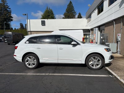 2023 Audi Q7 55 Premium Plus quattro