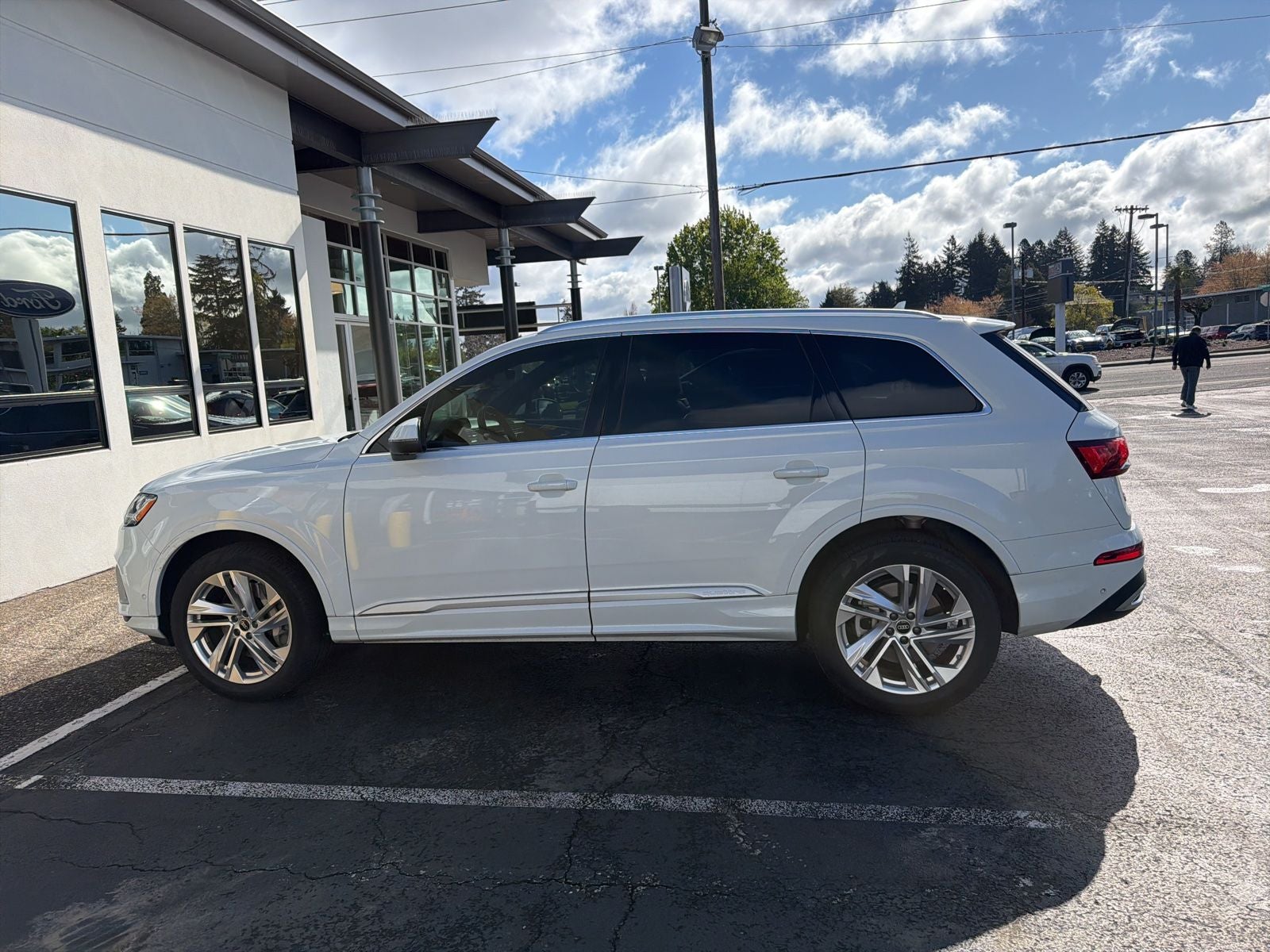 2023 Audi Q7 55 Premium Plus quattro