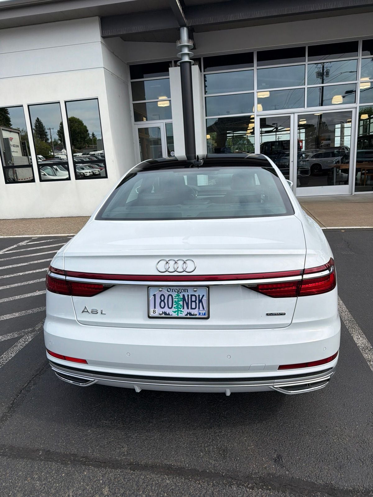 2021 Audi A8 L 60 quattro