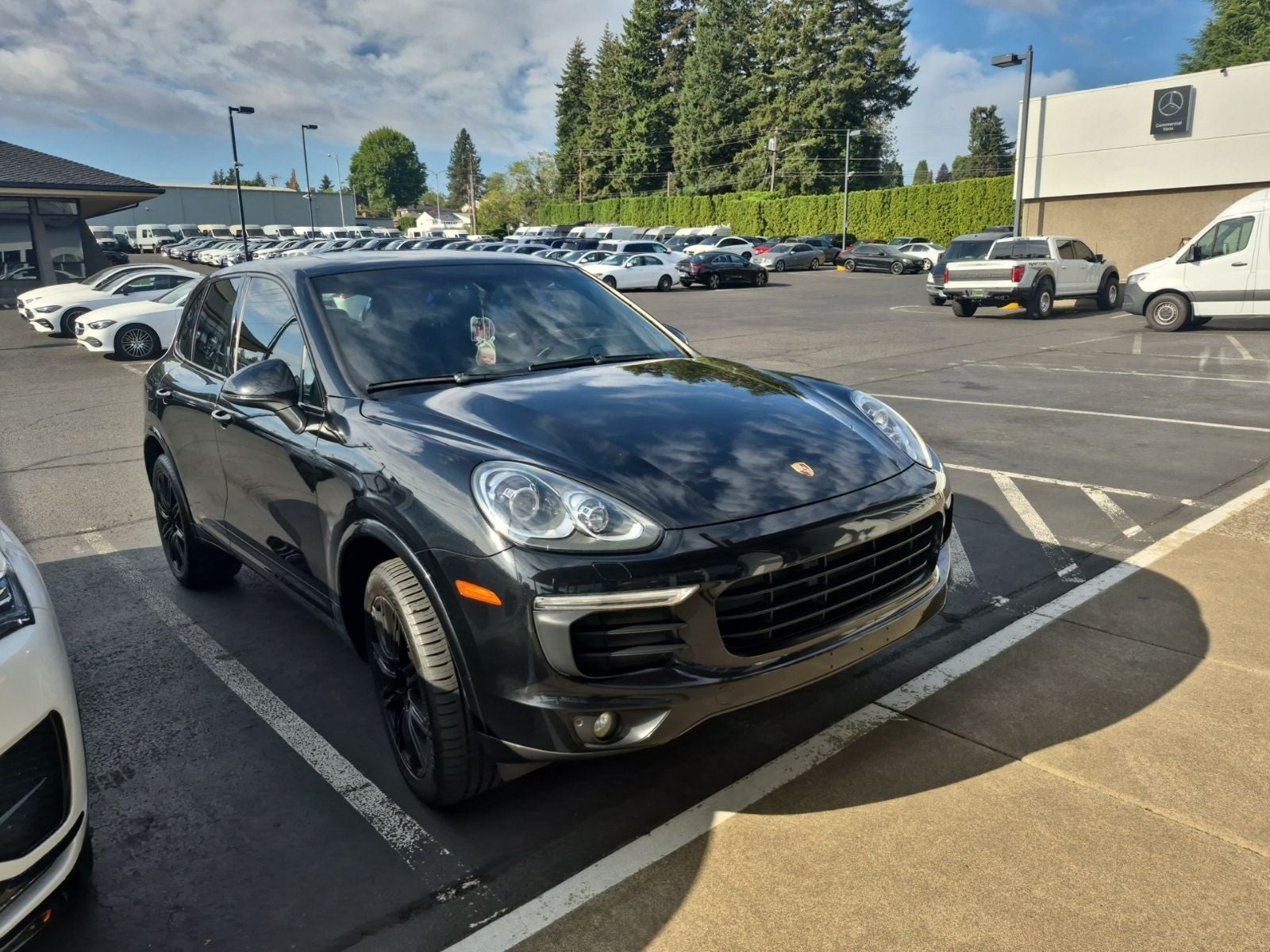 2017 Porsche Cayenne Platinum Edition