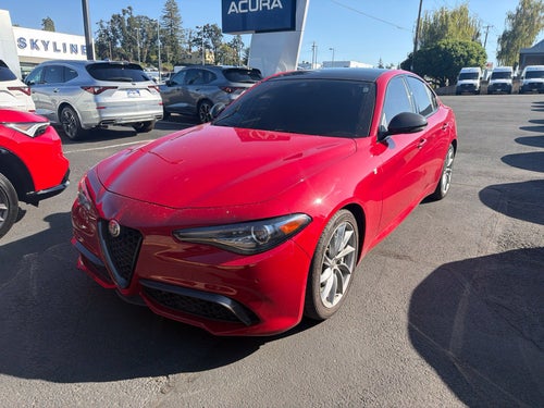 2022 Alfa Romeo Giulia Ti