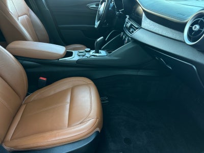 2022 Alfa Romeo Giulia Ti