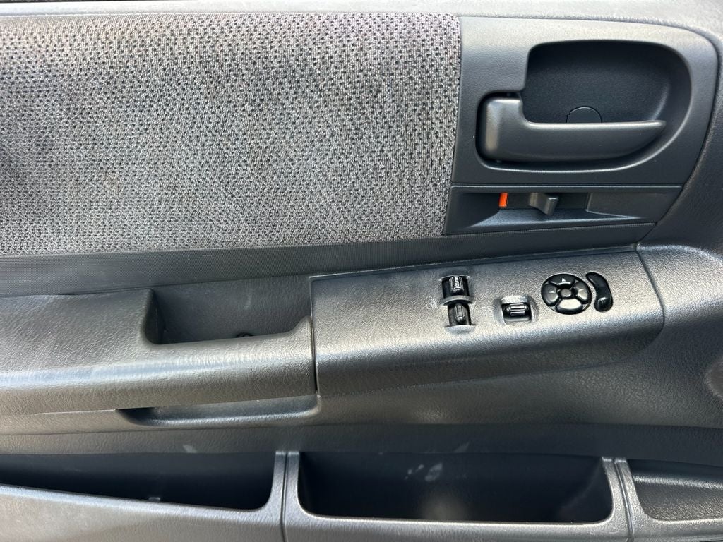 2004 Dodge Dakota SLT