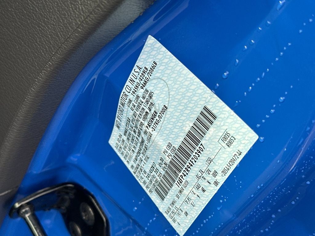 2004 Ford Mustang Mach 1 Premium