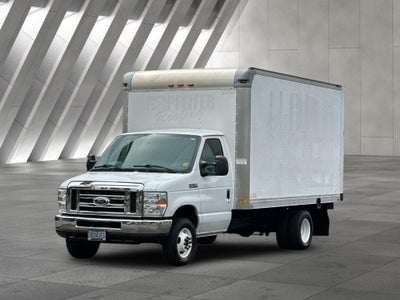 2015 Ford E-450SD Base