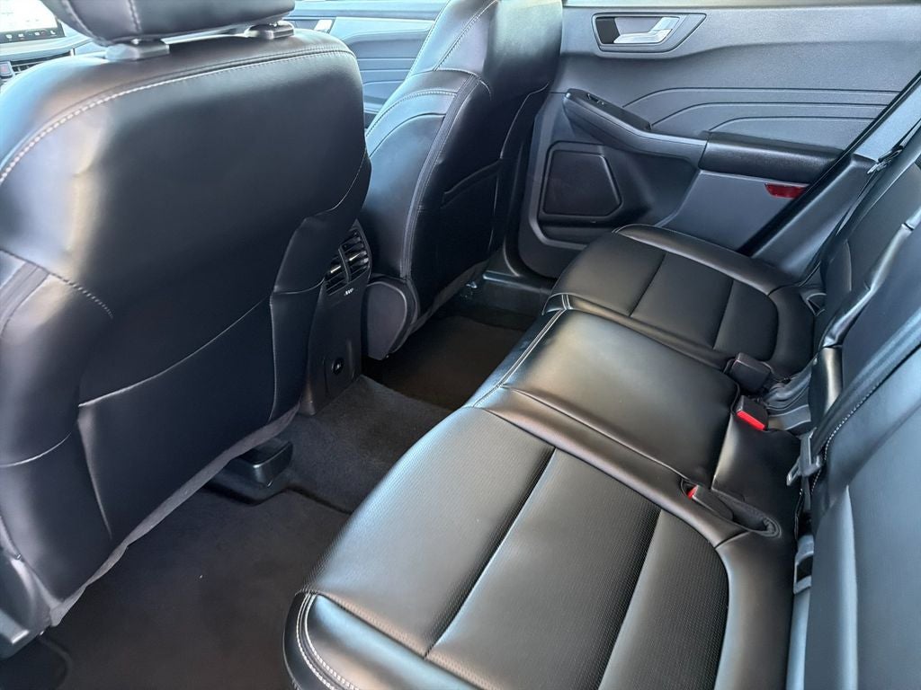 2025 Ford Escape Platinum