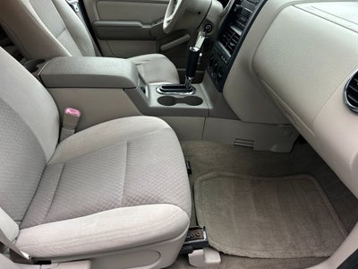 2006 Ford Explorer XLS