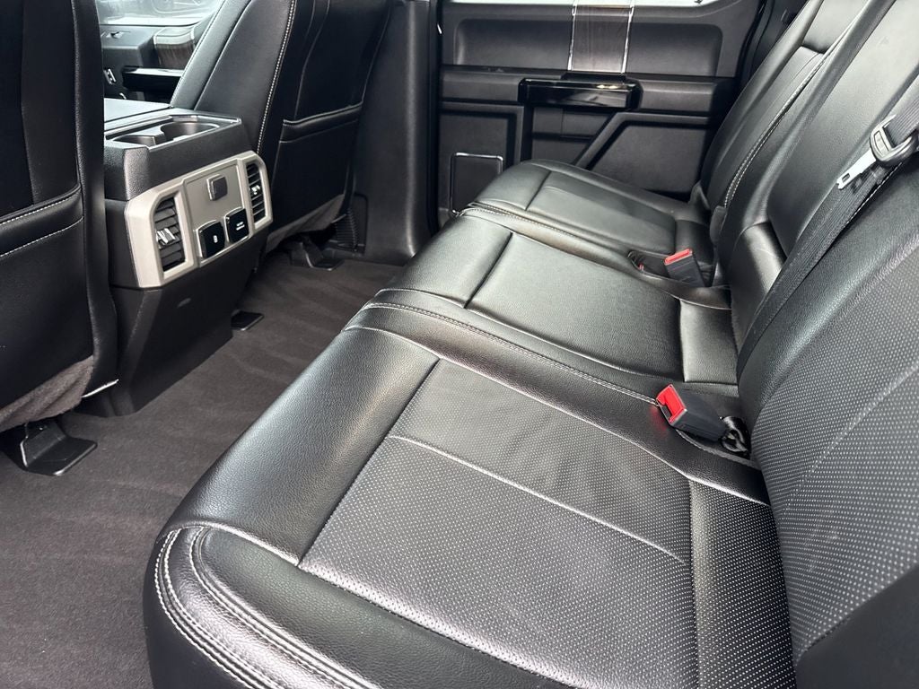 2020 Ford F-250SD Lariat Black Widow