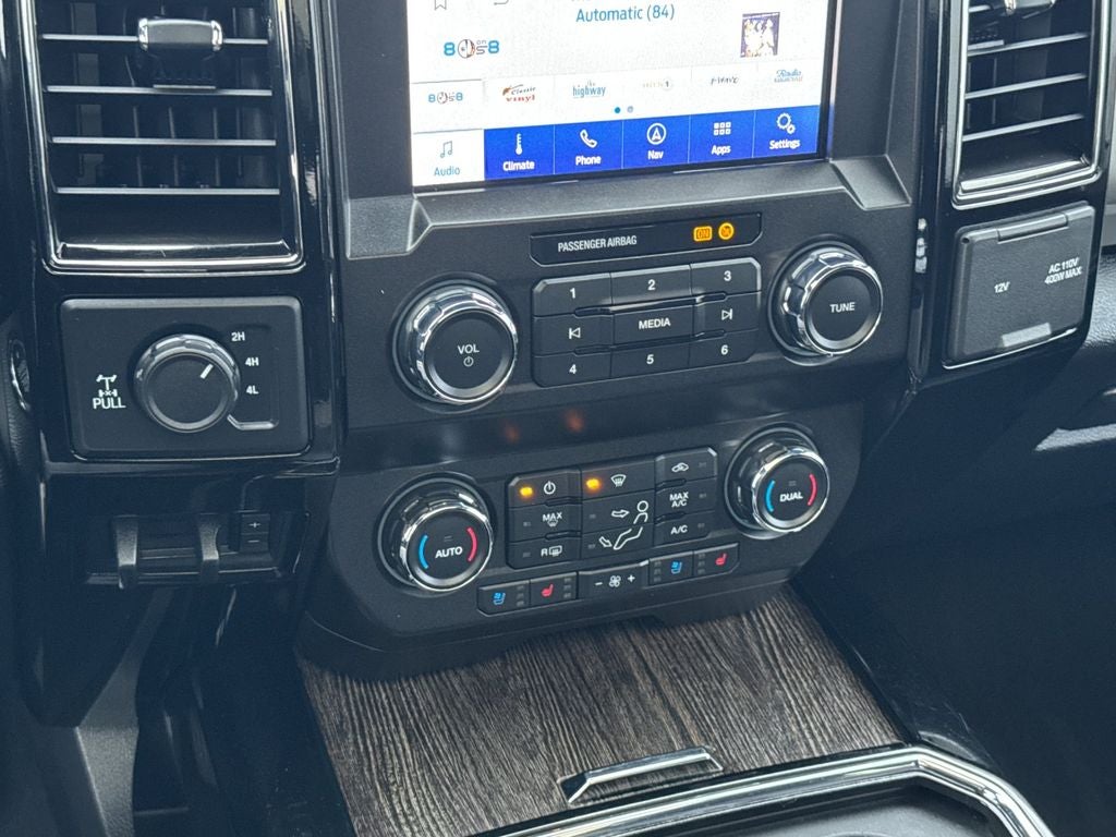 2020 Ford F-250SD Lariat Black Widow