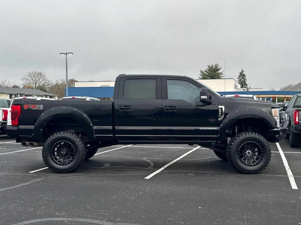 2020 Ford F-250SD Lariat Black Widow