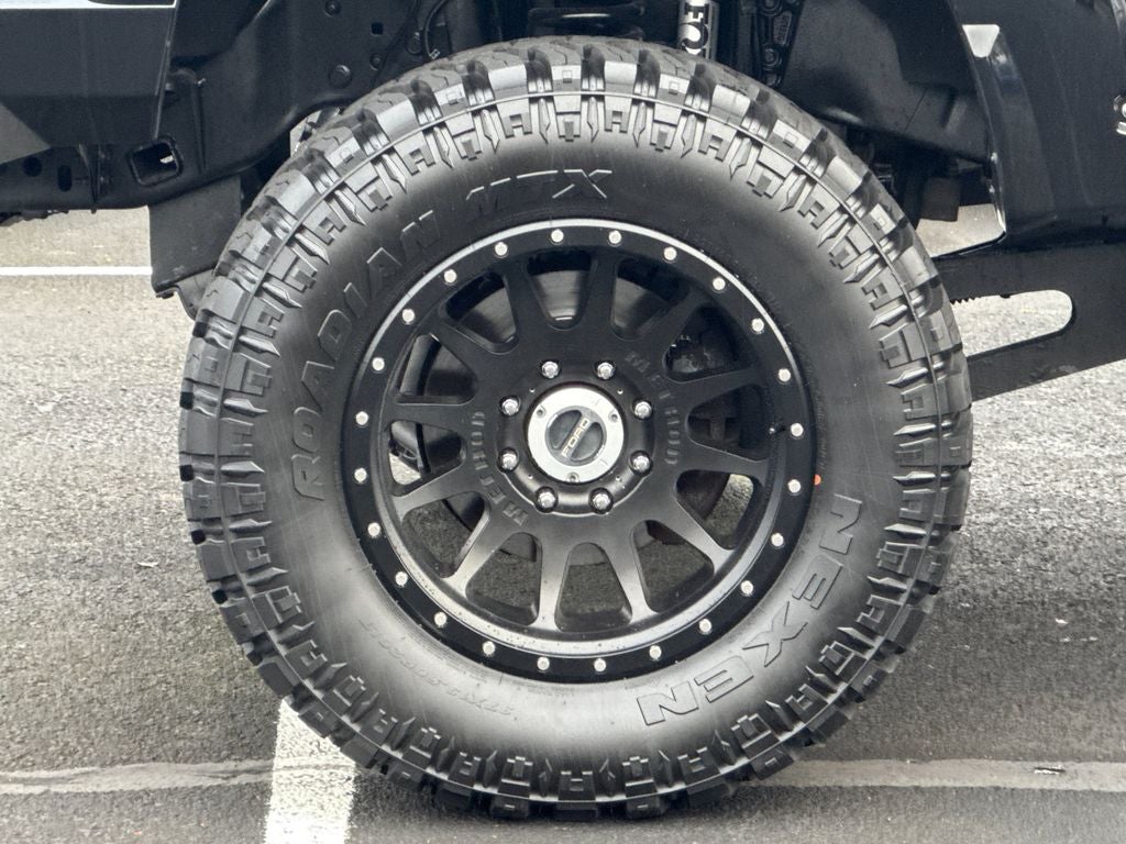 2020 Ford F-250SD Lariat Black Widow