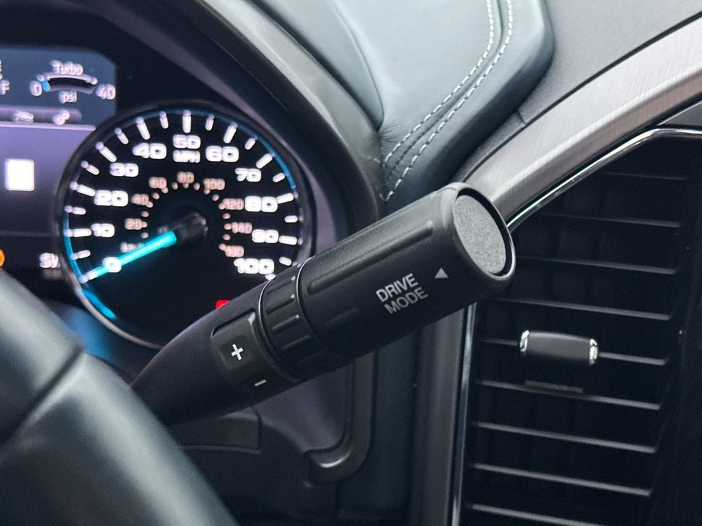 2022 Ford F-350SD Limited