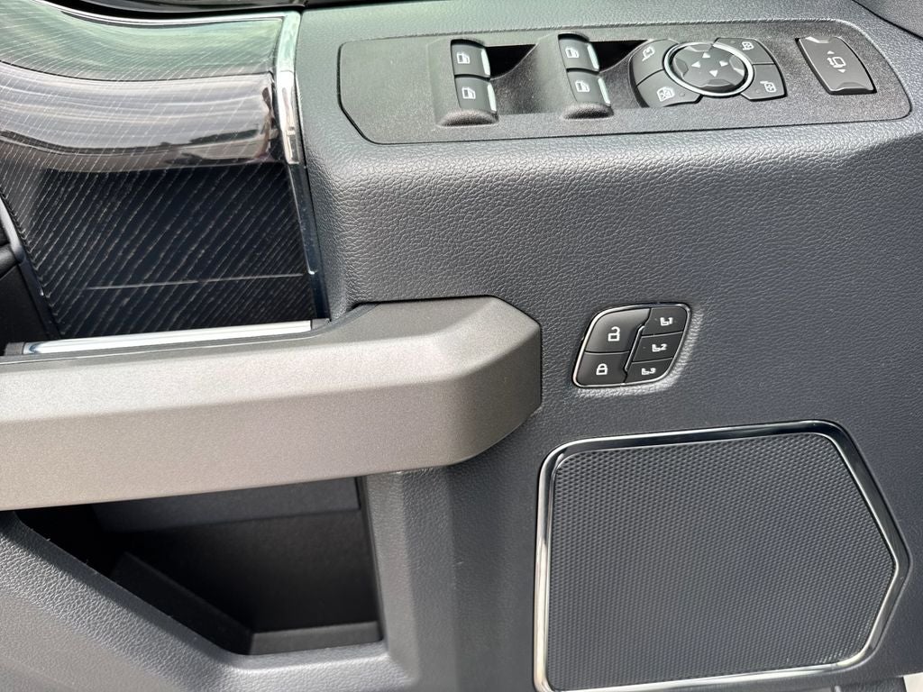 2022 Ford F-350SD Platinum