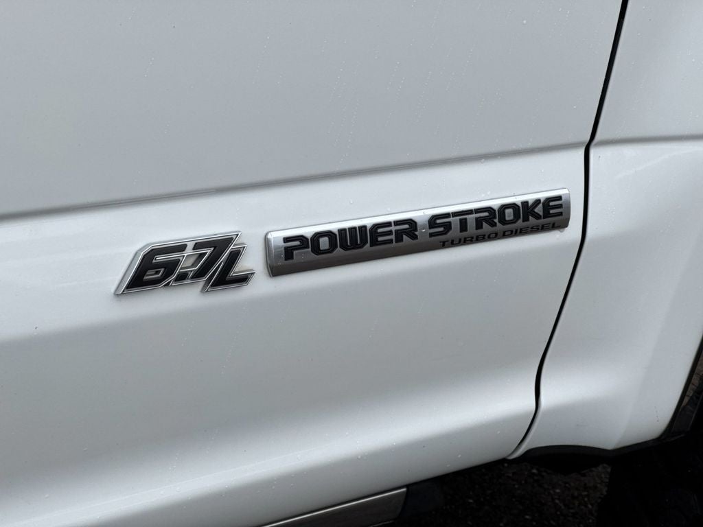 2022 Ford F-350SD Platinum