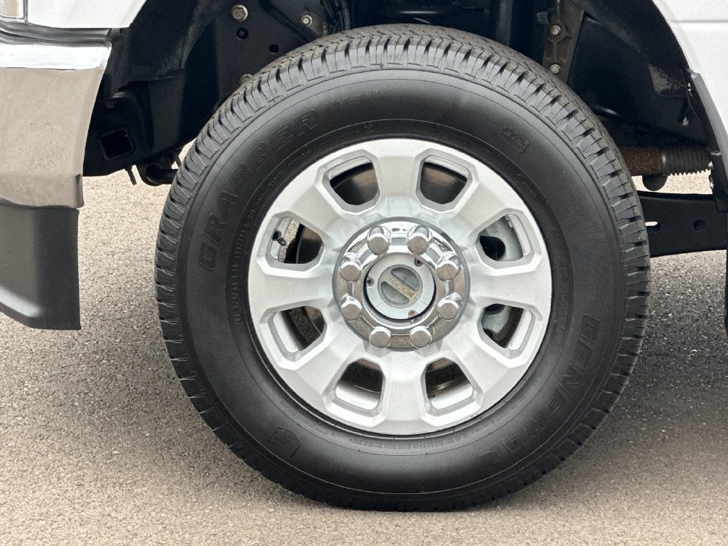 2021 Ford F-350SD Lariat