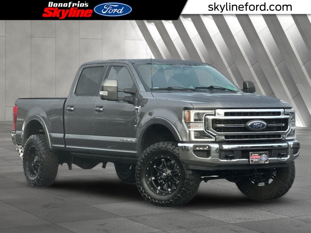 2022 Ford F-350SD Lariat