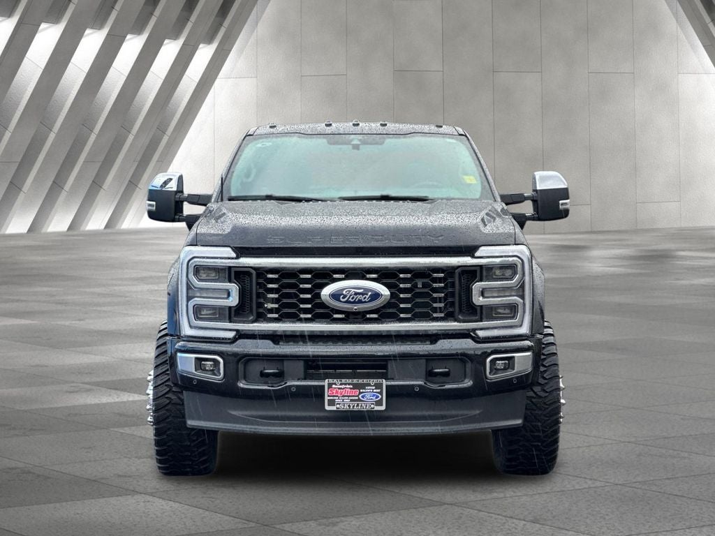 2025 Ford F-450SD Platinum DRW