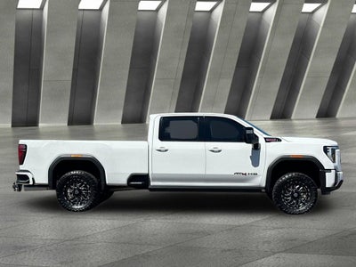 2024 GMC Sierra 2500HD AT4