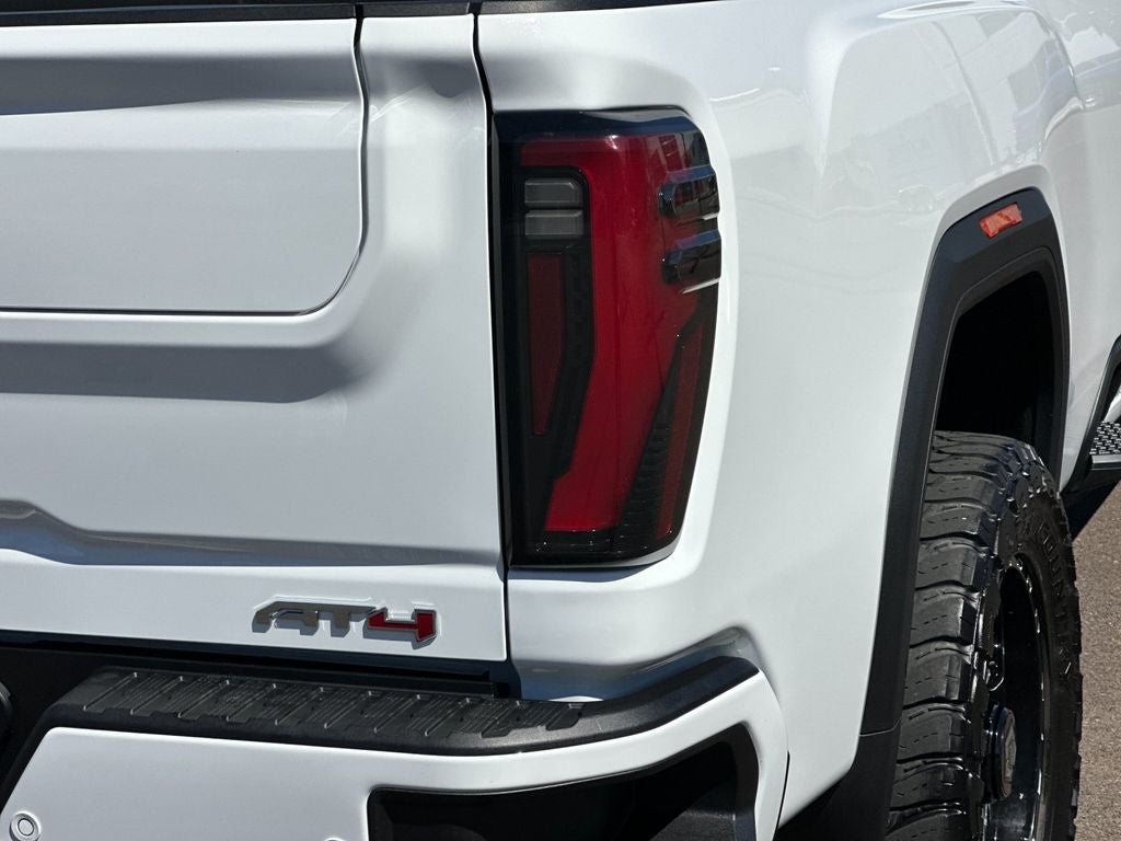 2024 GMC Sierra 2500HD AT4