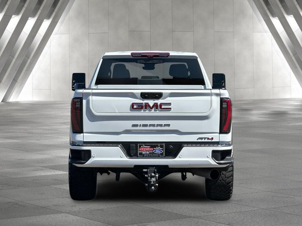 2024 GMC Sierra 2500HD AT4