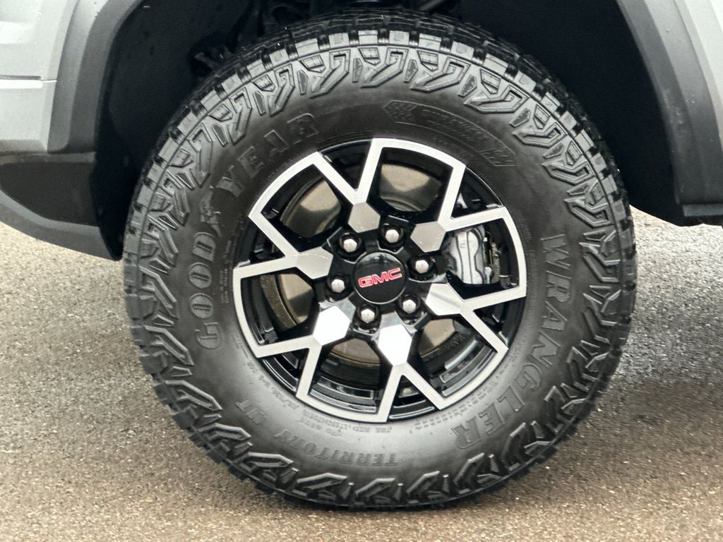 2024 GMC Canyon AT4X