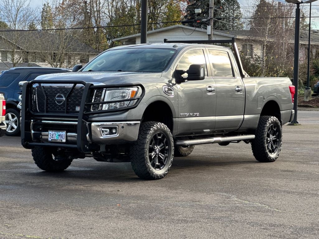 2017 Nissan Titan XD SV