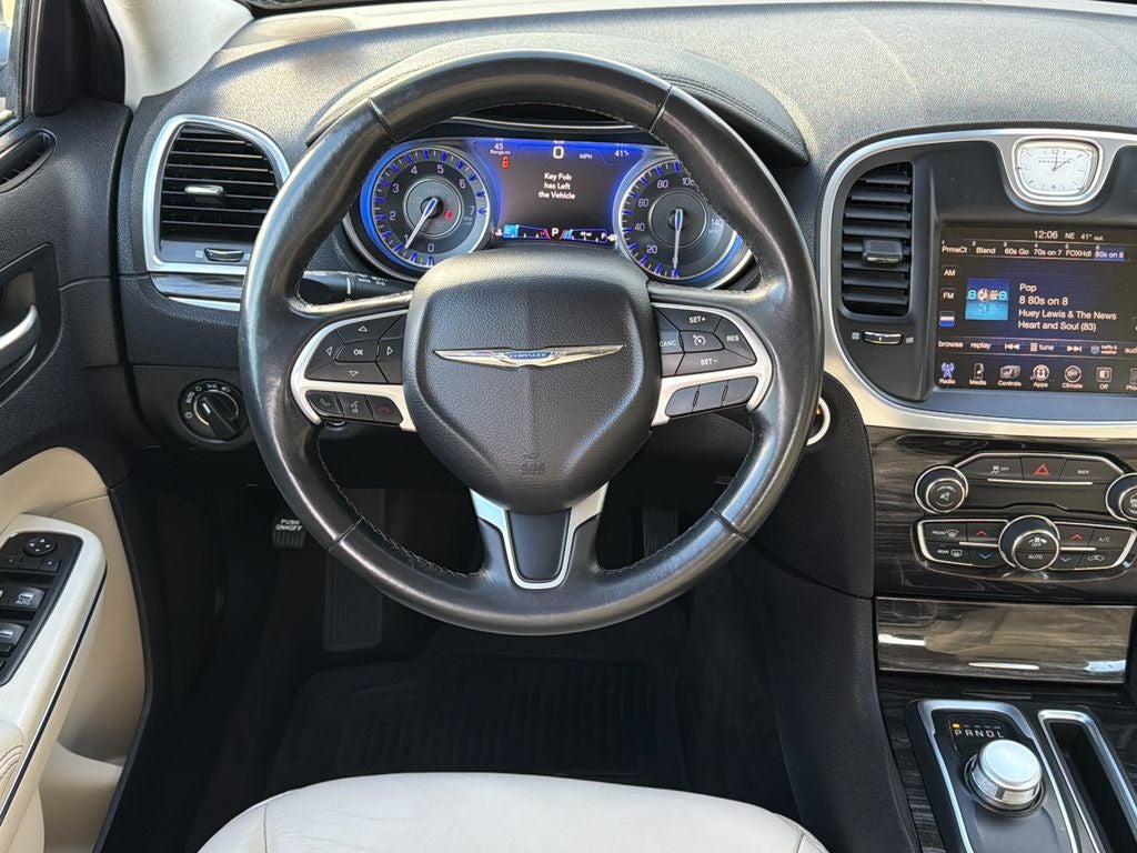 2015 Chrysler 300 Limited