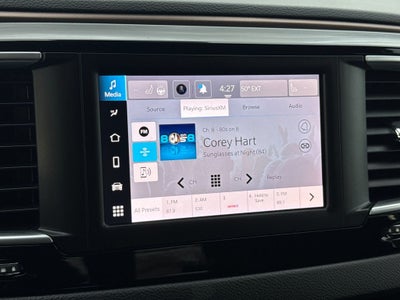 2024 Chrysler Voyager LX