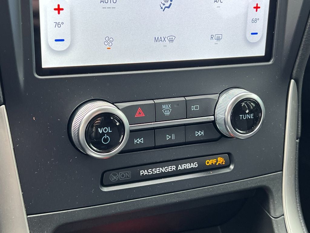 2024 Ford Edge SE