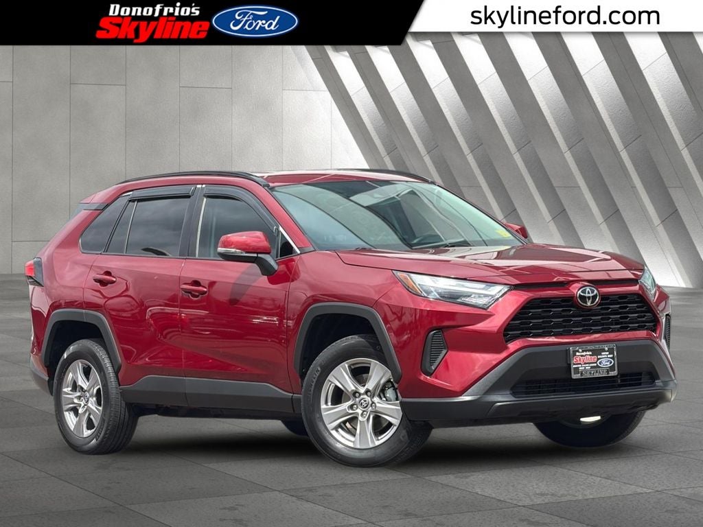 2022 Toyota RAV4 XLE