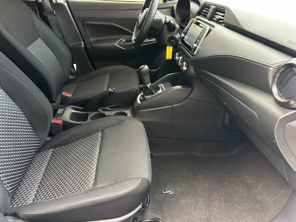 2024 Nissan Versa 1.6 S