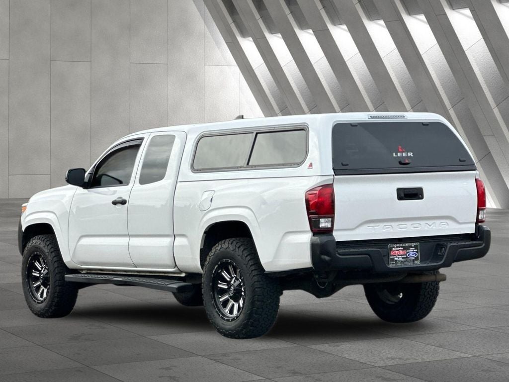 2022 Toyota Tacoma SR