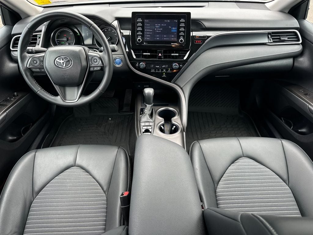 2024 Toyota Camry Hybrid SE