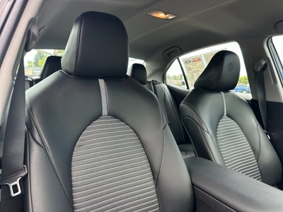 2024 Toyota Camry Hybrid SE
