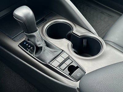 2024 Toyota Camry Hybrid SE