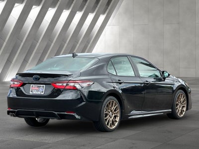 2024 Toyota Camry Hybrid SE