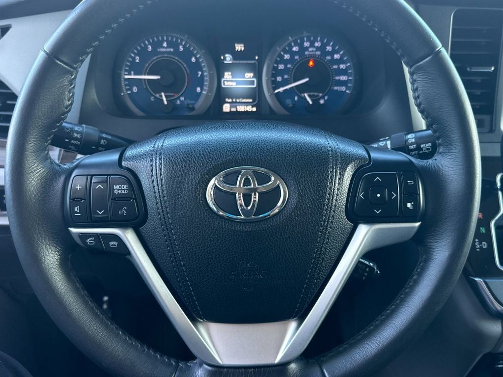 2017 Toyota Sienna XLE 7 Passenger