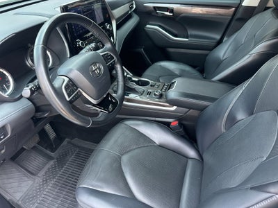 2022 Toyota Highlander Limited