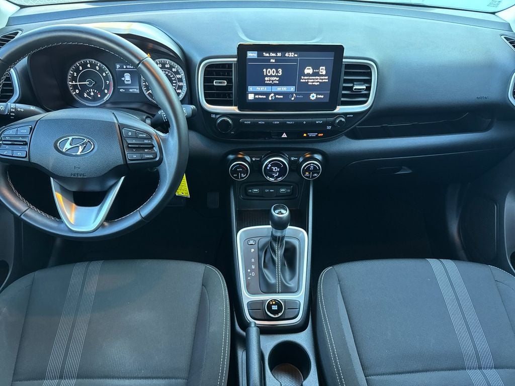 2022 Hyundai Venue SEL