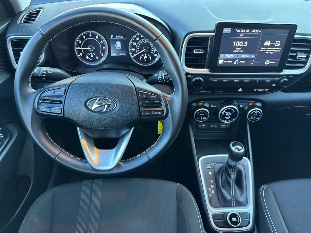 2022 Hyundai Venue SEL