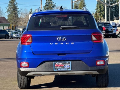 2022 Hyundai Venue SEL