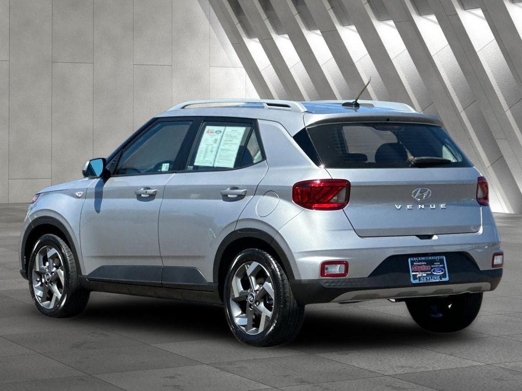 2025 Hyundai Venue SEL