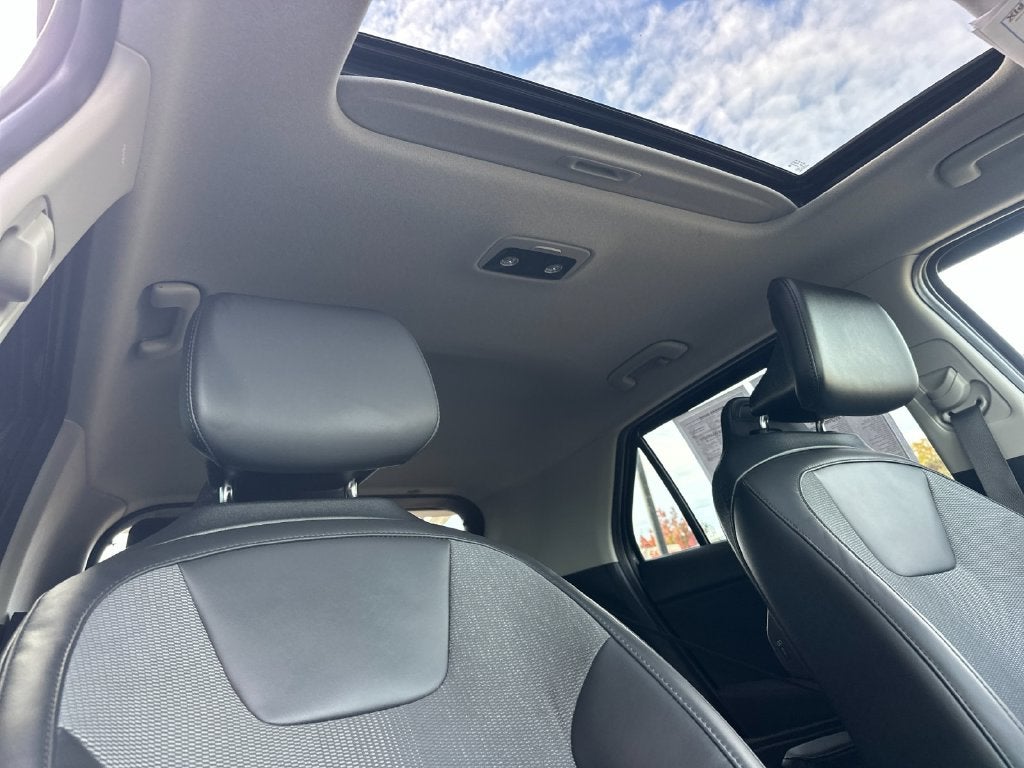 2023 Kia Niro EX Touring