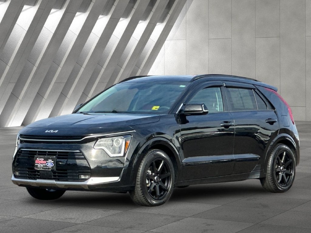 2023 Kia Niro EX Touring