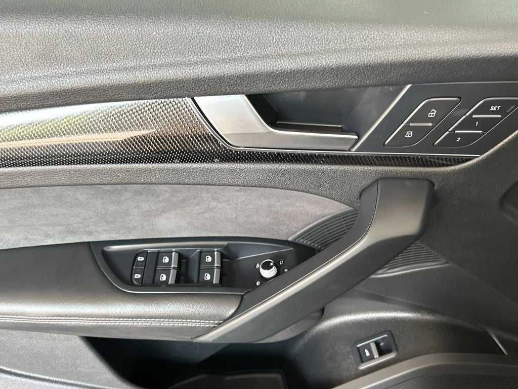 2022 Audi SQ5 Premium Plus quattro