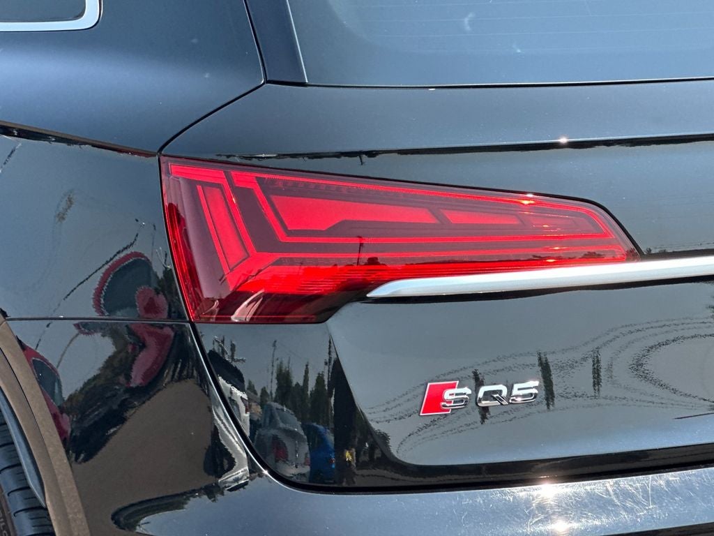 2022 Audi SQ5 Premium Plus quattro