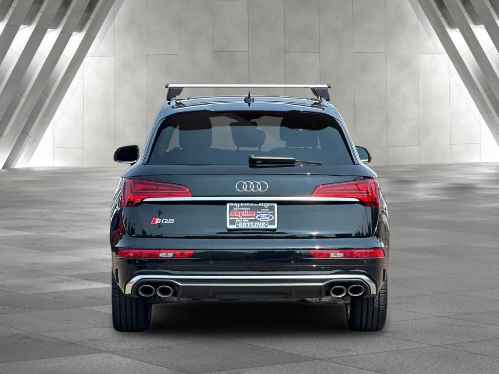 2022 Audi SQ5 Premium Plus quattro