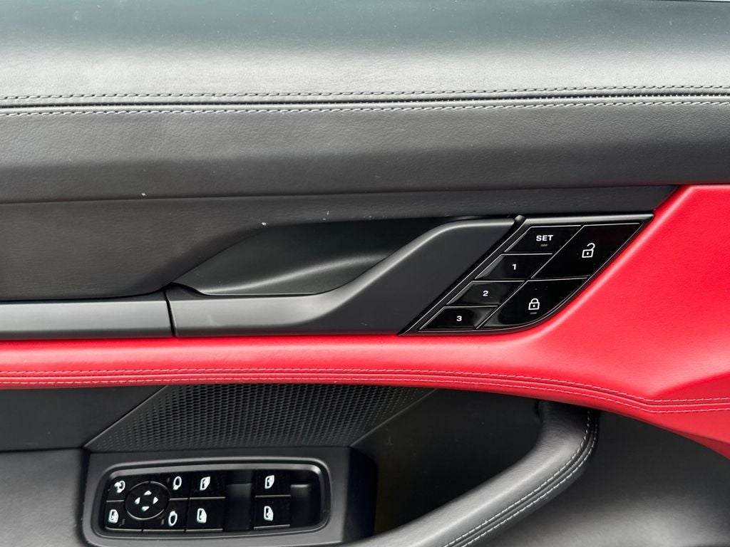 2020 Porsche Taycan Base